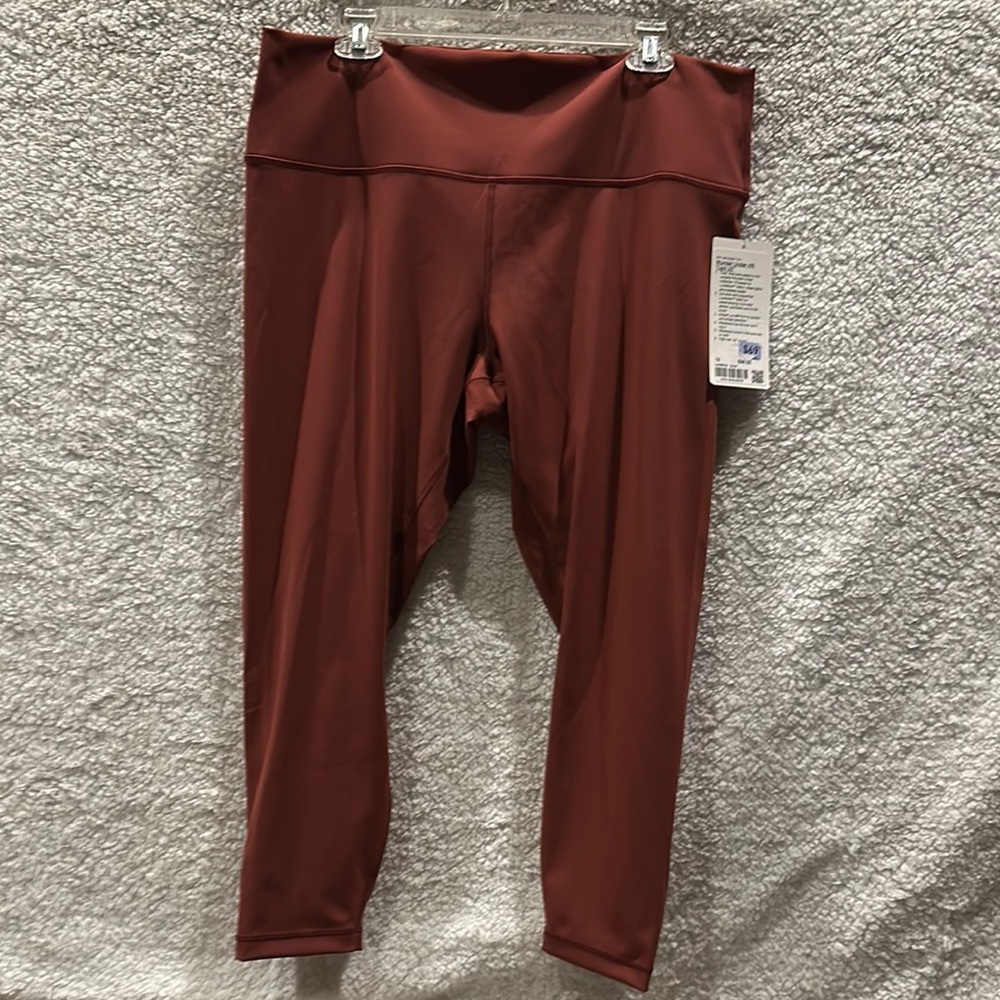 [LULULEMON] Maroon Leggings